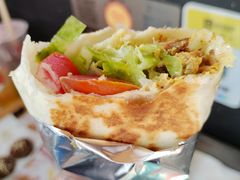 沙尔玛鸡肉卷-YallaYalla丫拉中东料理小吃·清真(太古里店)