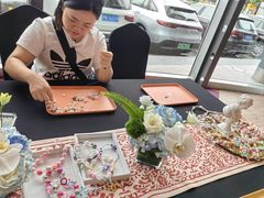 -奔驰上海利星(七宝店)