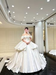 -拉瑞娜LaReine婚纱礼服高级定制