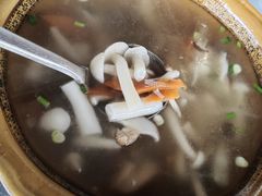 -溪畔如家土菜馆