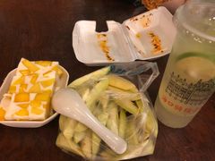 -海口骑楼小吃街