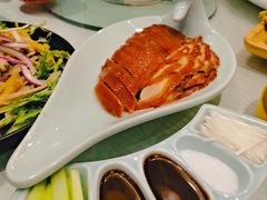 精品果木烤鸭-金蝉食府(维吉奥广场店)