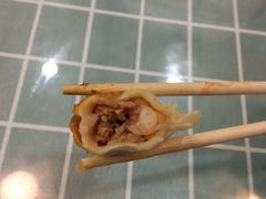 虾肉锅贴-众口斋锅贴(银泰城店)