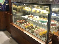 面包甜点陈列柜-莉莲蛋挞(日月光店)
