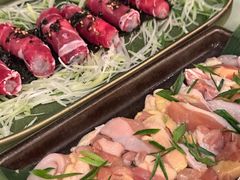 -三出山火锅(南京万象天地店)