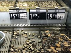 -沃尔玛(前山店)