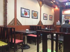 大堂-石头门坎