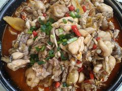 -昱龙大盆牛蛙馆(三兴街总店)