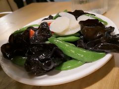 木耳甜豆炒山药-陈傻子餐厅(世纪都会店)