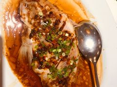 -顺峰海鲜酒楼(省府店)