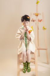 -小熊维尼高端儿童摄影(福田新洲店)