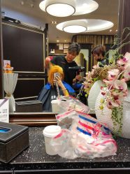 -八佰伴8008星级形象店