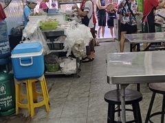 -榮泰米粉湯(Left Shop)