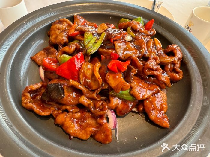 大铁勺新津菜(迎水道店)品锅黑椒牛柳图片