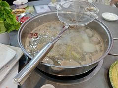 -官塘陈记鱼生·潮汕砂锅粥·牛肉火锅(潮枫路总店)