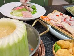 -得意咚瓜·顺德鱼生·冬瓜火锅(深圳首店)