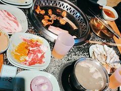 -釜御山海鲜烤肉火锅自助(新城市中心店)