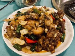 -鸿顺老铁锅美蛙鱼府(解放碑店)
