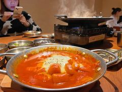 芝士炒年糕-春熙台韩国料理·章鱼肥牛(西丽店)