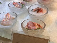 -半岛翡丽海鲜自助餐厅(观风亭店)