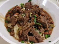 -阿阳牛腩腌面店