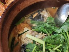 -九道菜有鸡鱼头(石鼓路店)
