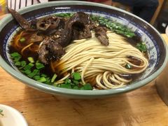 -牛味十足传统美食(凤凰西街店)