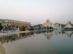-中国死海旅游度假区
