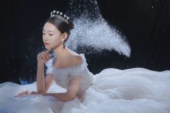 -蒙太奇婚纱摄影(万达店)
