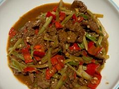 小炒黄牛肉-千百味红餐厅·江西菜(绿地双子塔店)