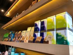 -星巴克臻选(宁波世纪东方广场店)