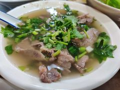 -杨三娘跷脚牛肉(羊子山西路店)