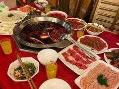 -山城年华老火锅(玉林店)