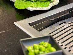 -臻牛烤肉