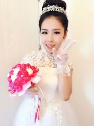点击看大图 -贺贺新娘造型婚纱店