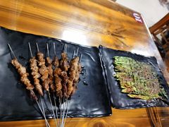 纯羊肉串-兆辉木炭海鲜烧烤·海鲜小炒