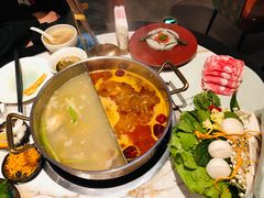 -斯普汇生蚝牛排馆(中骏世界城店)