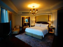 -广州富力丽思卡尔顿酒店