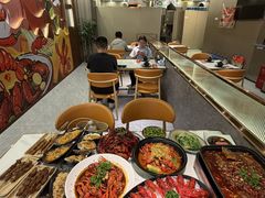 -钳小柒·小龙虾蓝龙王烧烤夜宵(长寿路店)