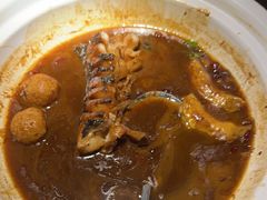 -卢大鲜鱼头捞饭(美利广场店)