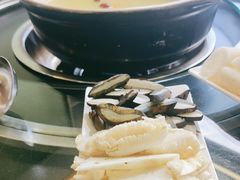 -野菌皇海景野生菌火锅(滨海大道店)
