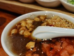 -怪噜范·老贵阳街头名小吃(数博万达店)