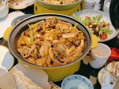 -多嘴超级肉蟹煲(中街恒隆故宫店)