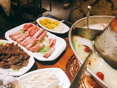 -海底捞火锅(天一广场亚细亚店)