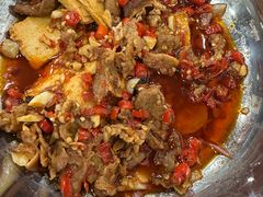 -湖南人家湘菜馆(镇江路店)