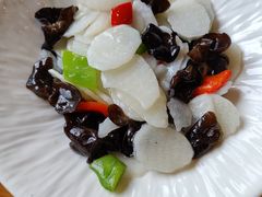 -侬佳蒸菜馆(听潮店)