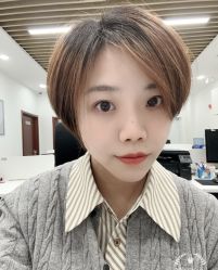 -韩国李知恩形象设计