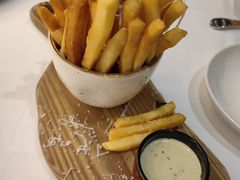 黑松露芝士薯条-马克西姆俄罗斯餐厅(通亚街店)