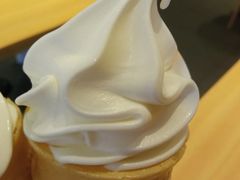 榴莲之神冰淇淋花筒-肯德基(传媒广场店)