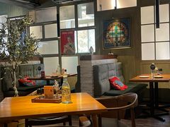 -JINNS锦时 steak&pizza(浸信会礼拜堂旧址店)